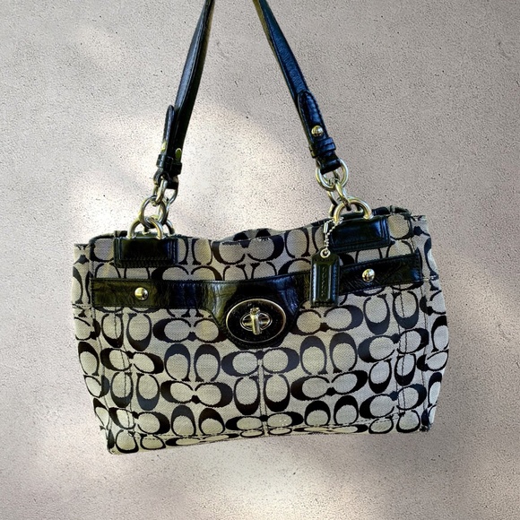 !! SOLD DO NOT BUY !! Early 2000s Coach Signature C Monogram Shoulder Bag - Picture 1 of 8
